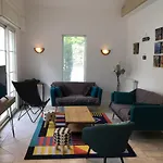Moderne 4 Chambres, Piscine Chauffee, Wi-fi, Proche Et Commerces, - Fr-1-374-147