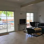 Moderne 4 Chambres, Piscine Chauffee, Wi-fi, Proche Et Commerces, - Fr-1-374-147 *